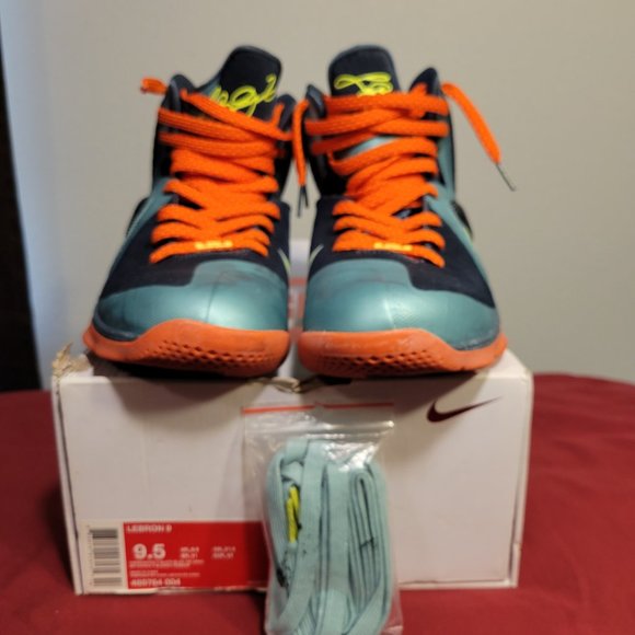 NIKE LEBRON 9 CANNON SNEAKERS WITH EXTRA SET BLUE LACES AND BOX - SIZE 9.5 - Picture 6 of 16